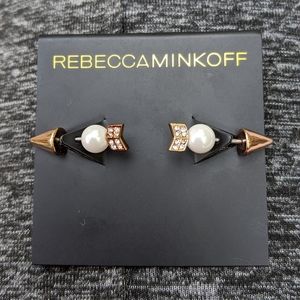 New Rebecca Minkoff rose gold arrow earrings